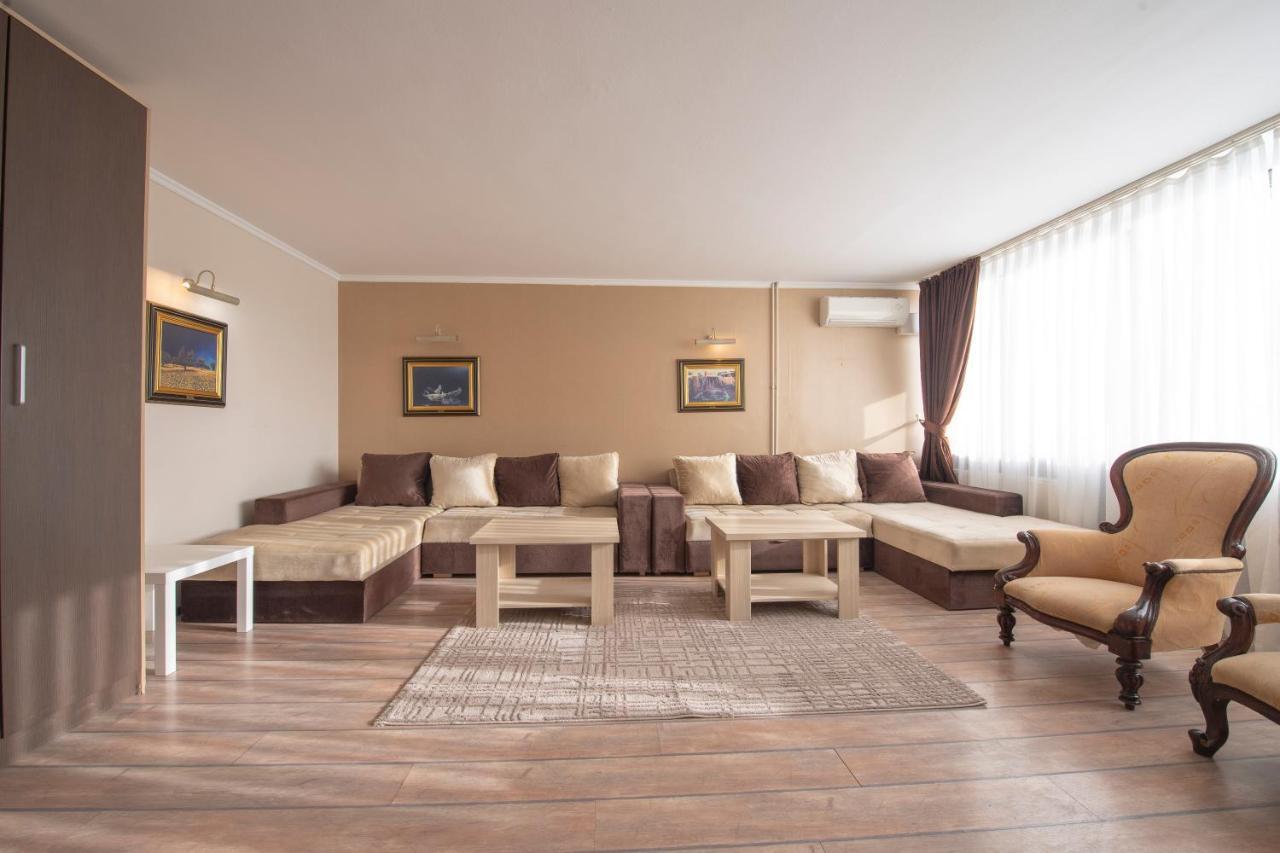 Club Satelit Zlatibor Hotel Exterior photo